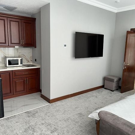 Hotel Mir Luxe Plaza à Tachkent Extérieur photo