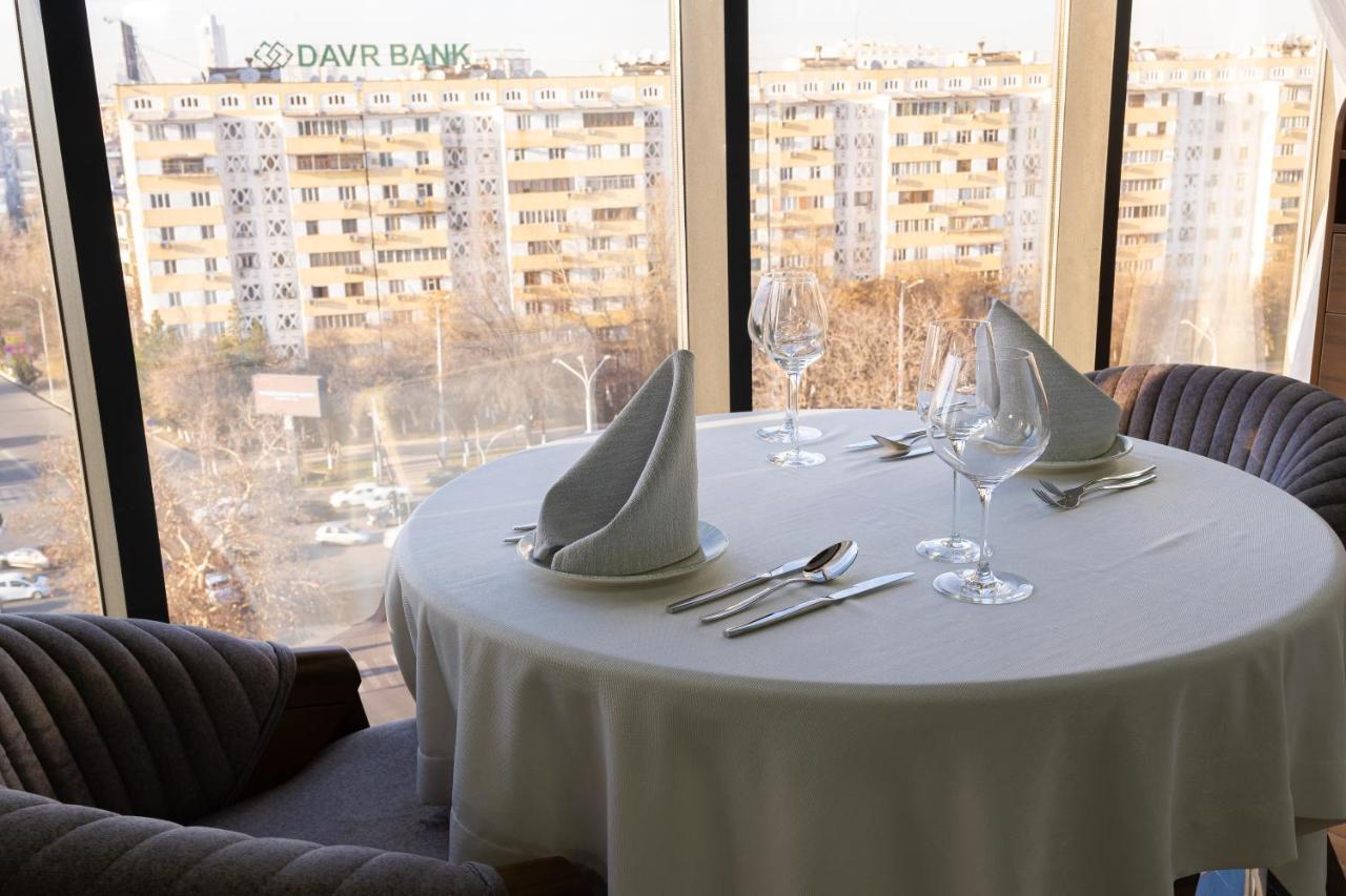 Hotel Mir Luxe Plaza à Tachkent Extérieur photo