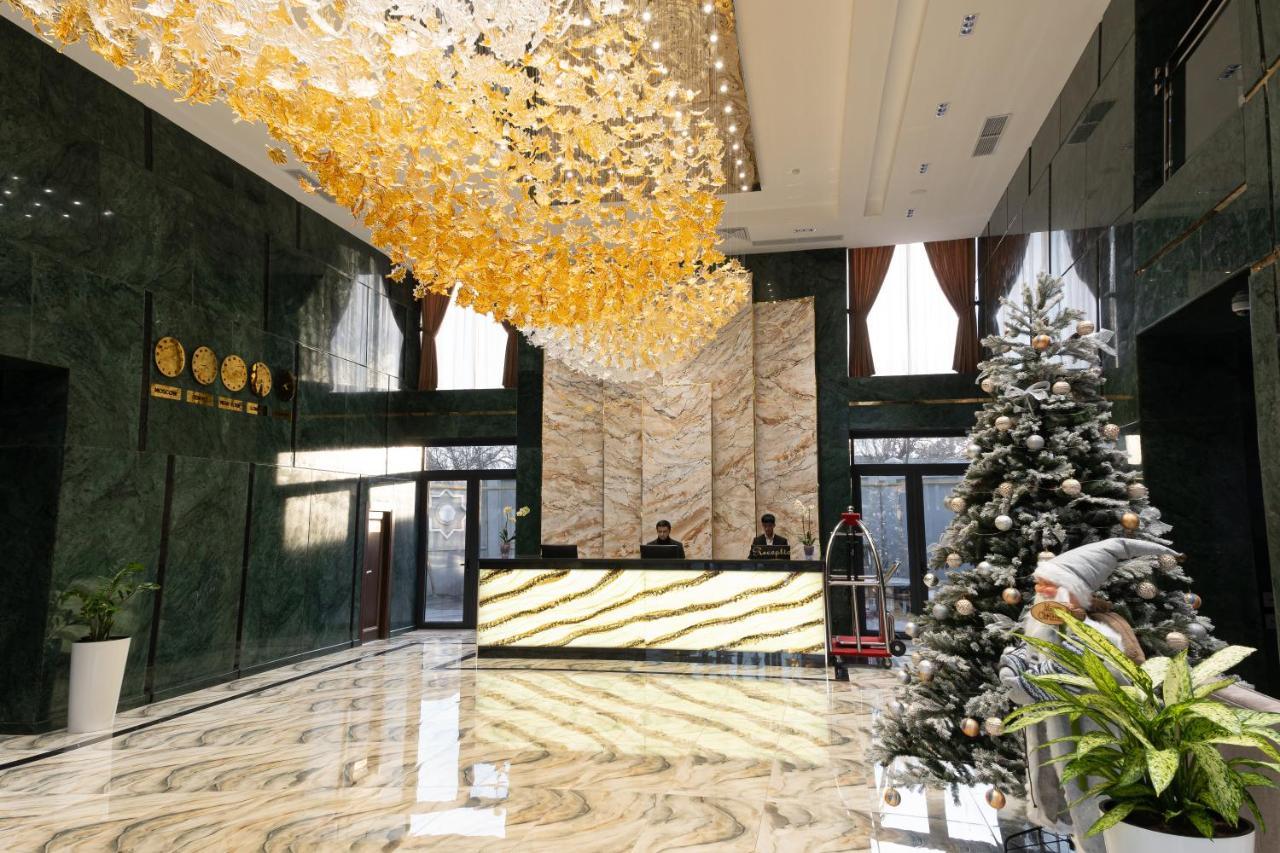 Hotel Mir Luxe Plaza à Tachkent Extérieur photo