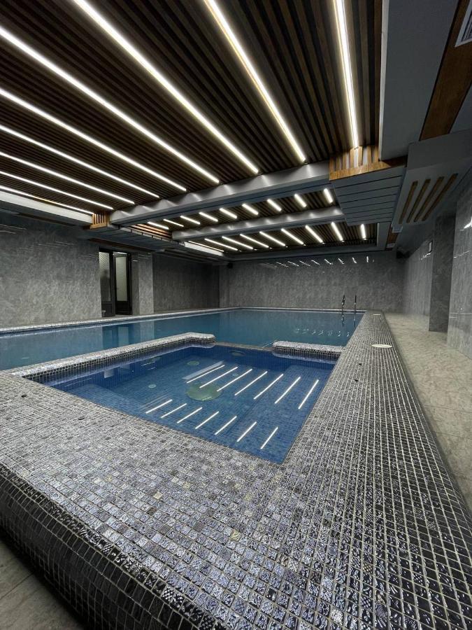 Hotel Mir Luxe Plaza à Tachkent Extérieur photo