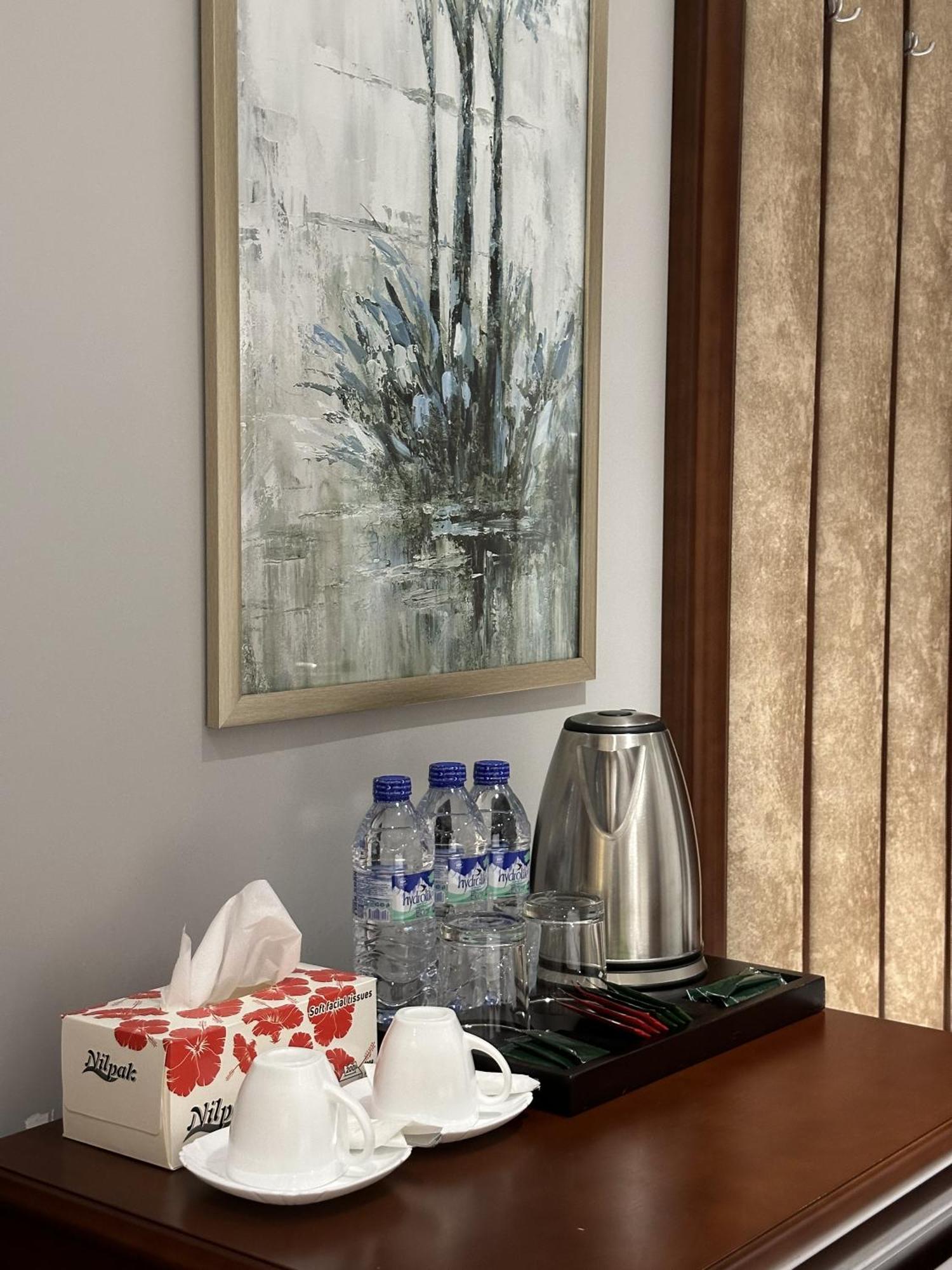 Hotel Mir Luxe Plaza à Tachkent Extérieur photo